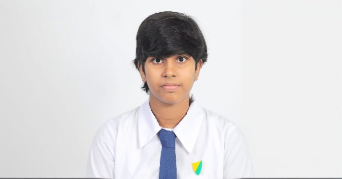 මැයි O/L ලියලා දෙසැම්බර් A/L ගණිතය විශයෙන් ලියපු පුංචි රනුලි ඉහලින්ම පාස්… එකම වසරේ විභාග දෙකම ලියලා ඉහලින්ම සමත්…  !